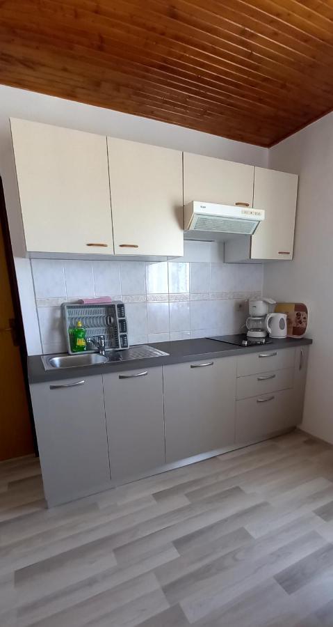 Holiday Home Matosevic 梅杜林 外观 照片