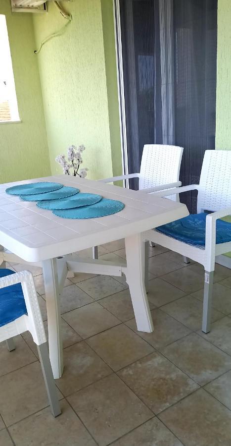 Holiday Home Matosevic 梅杜林 外观 照片