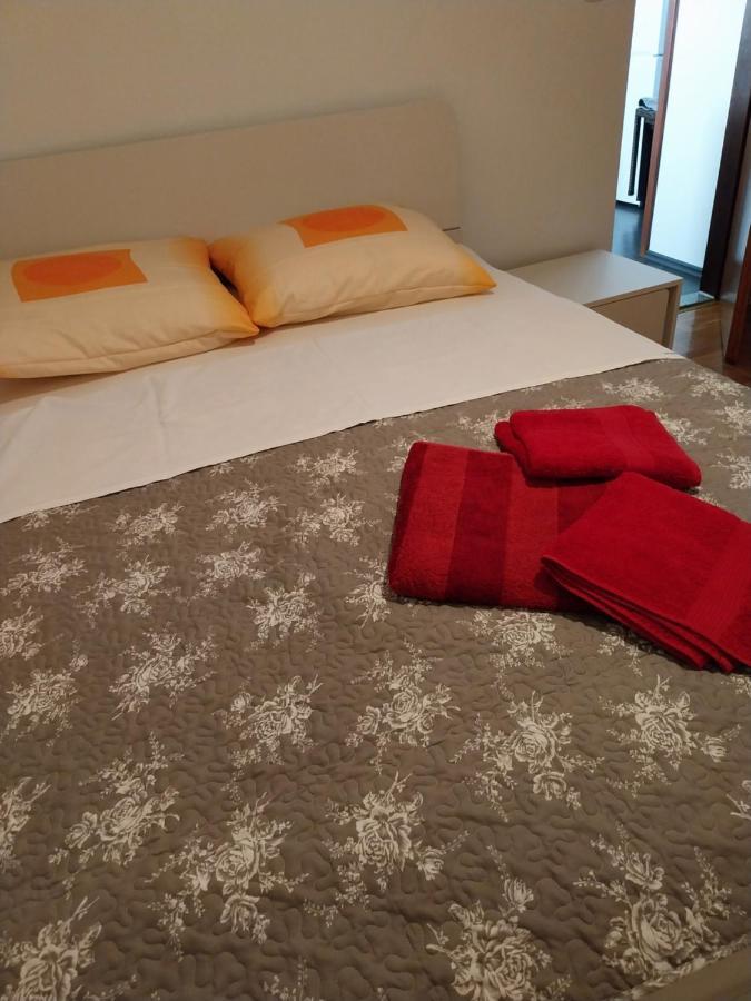 Holiday Home Matosevic 梅杜林 外观 照片