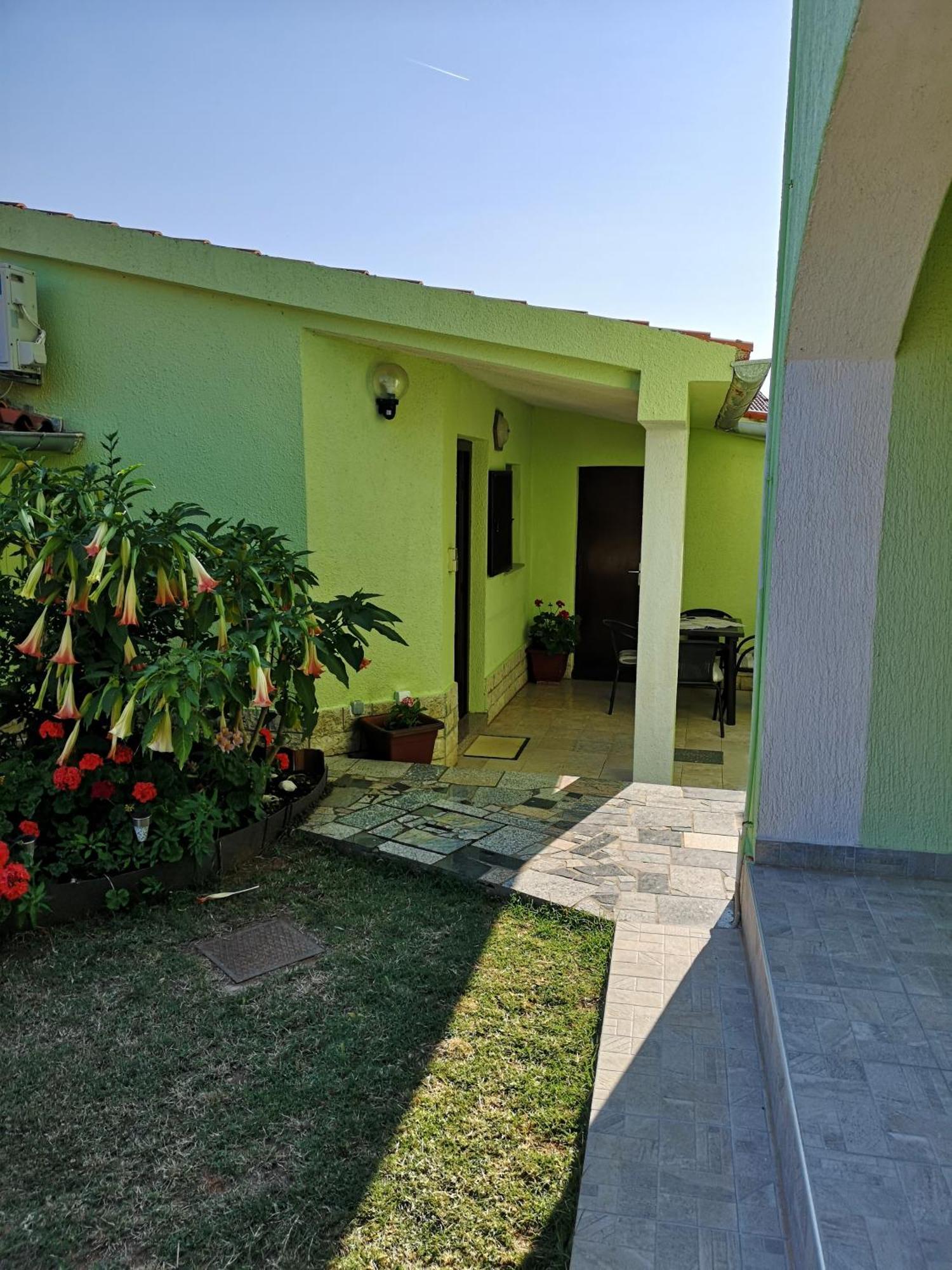 Holiday Home Matosevic 梅杜林 外观 照片